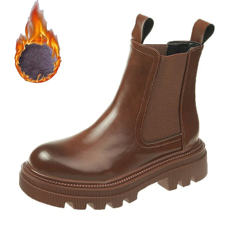 Chelsea Stiefel – Klobige Plateausohle & Elastische Seitendetails