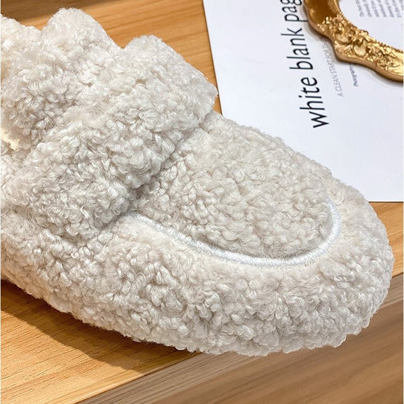 Danni – Plüschhausschuhe Damen – Komfortabel & Stylisch
