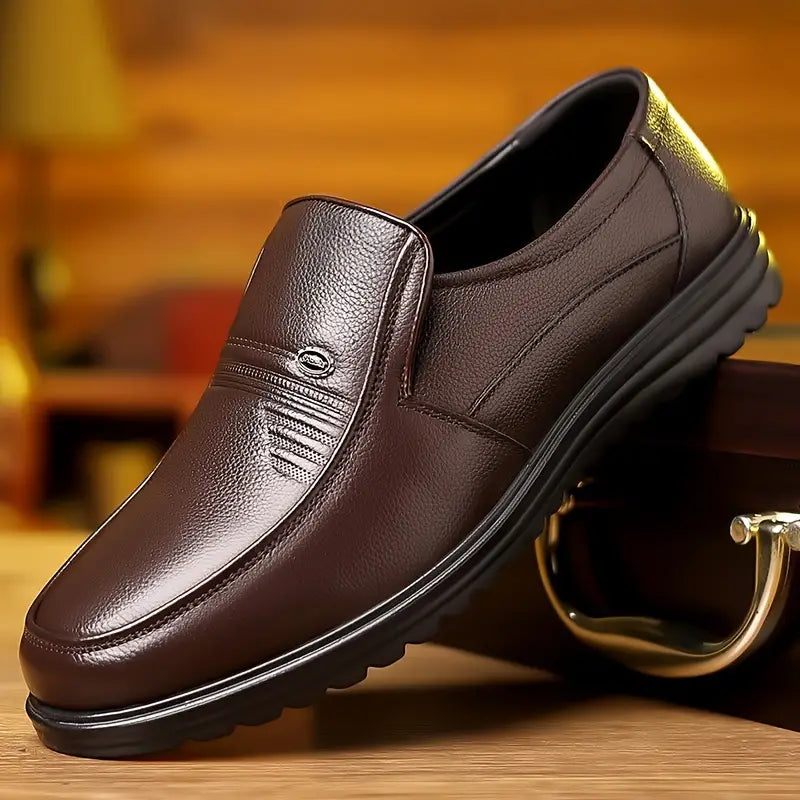 Elegante Herren Loafer – Handgefertigt aus Italienischem Leder – Schwarz & Braun Verfügbar