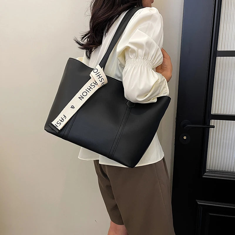 Elegante Umhängetasche Damen – Geräumig & Vielseitig – Hochwertiges Kunstleder