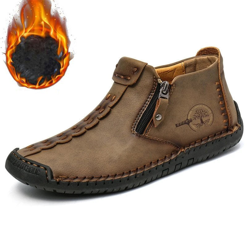 Handgenähte schwarze Stiefeletten für Herren – Stylisch & Rutschfest