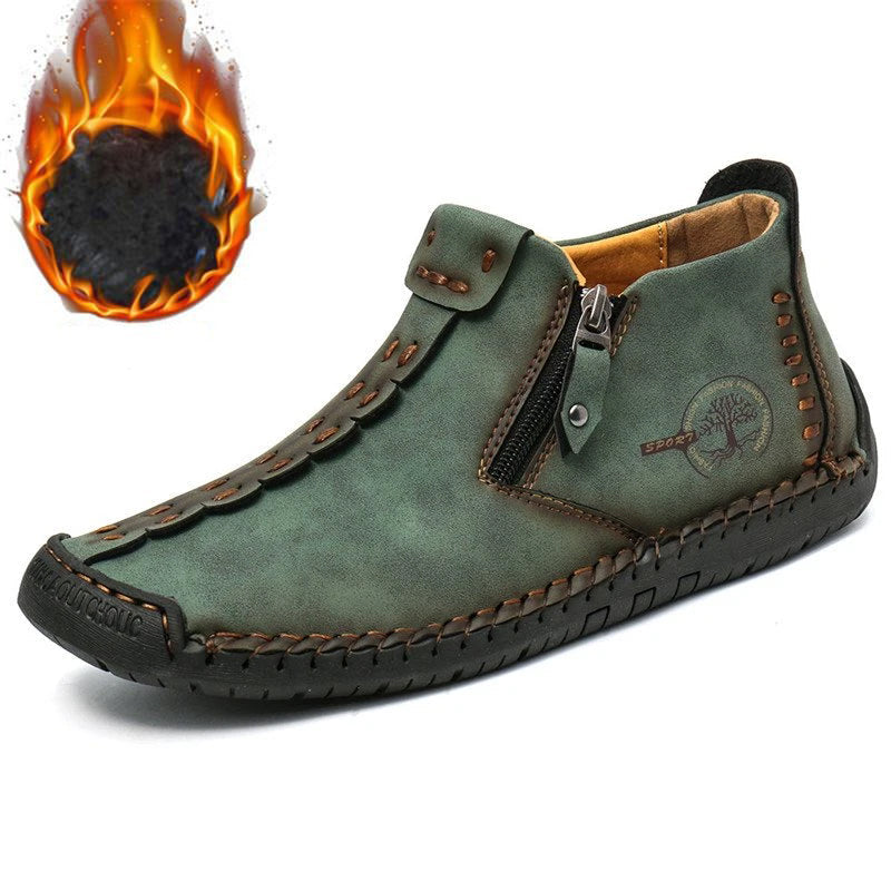 Handgenähte schwarze Stiefeletten für Herren – Stylisch & Rutschfest