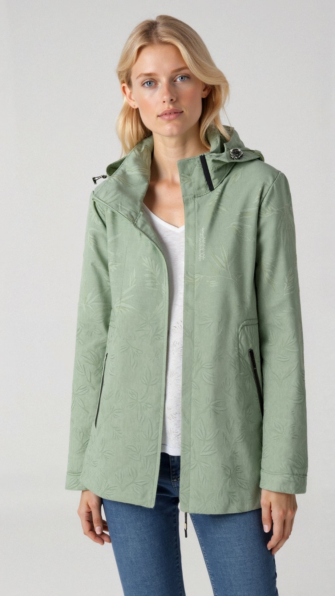Jean – Damenjacke mit Kapuze – Stilvoll & Funktional für Outdoor-Aktivitäten