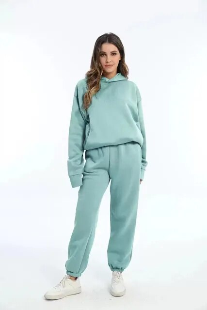 Kapuzenpulli und Jogginghosen Set – Stilvoll & Gemütlich für Wintertage