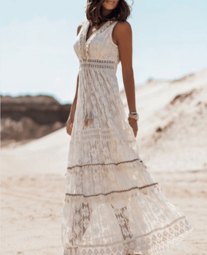 Paige – Spitzenkleid Damen – Romantisch & Fließend in Weiß