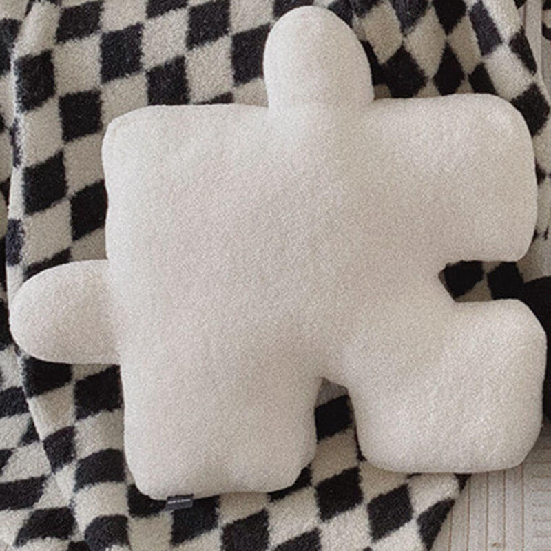 Puzzia – Kuscheliges Deko-Kissen im Puzzle-Design