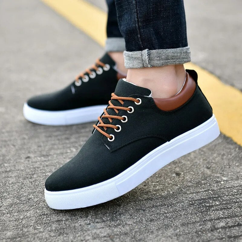Urban Style – Canvas Sneakers für Herren – Bequem & Vielseitig