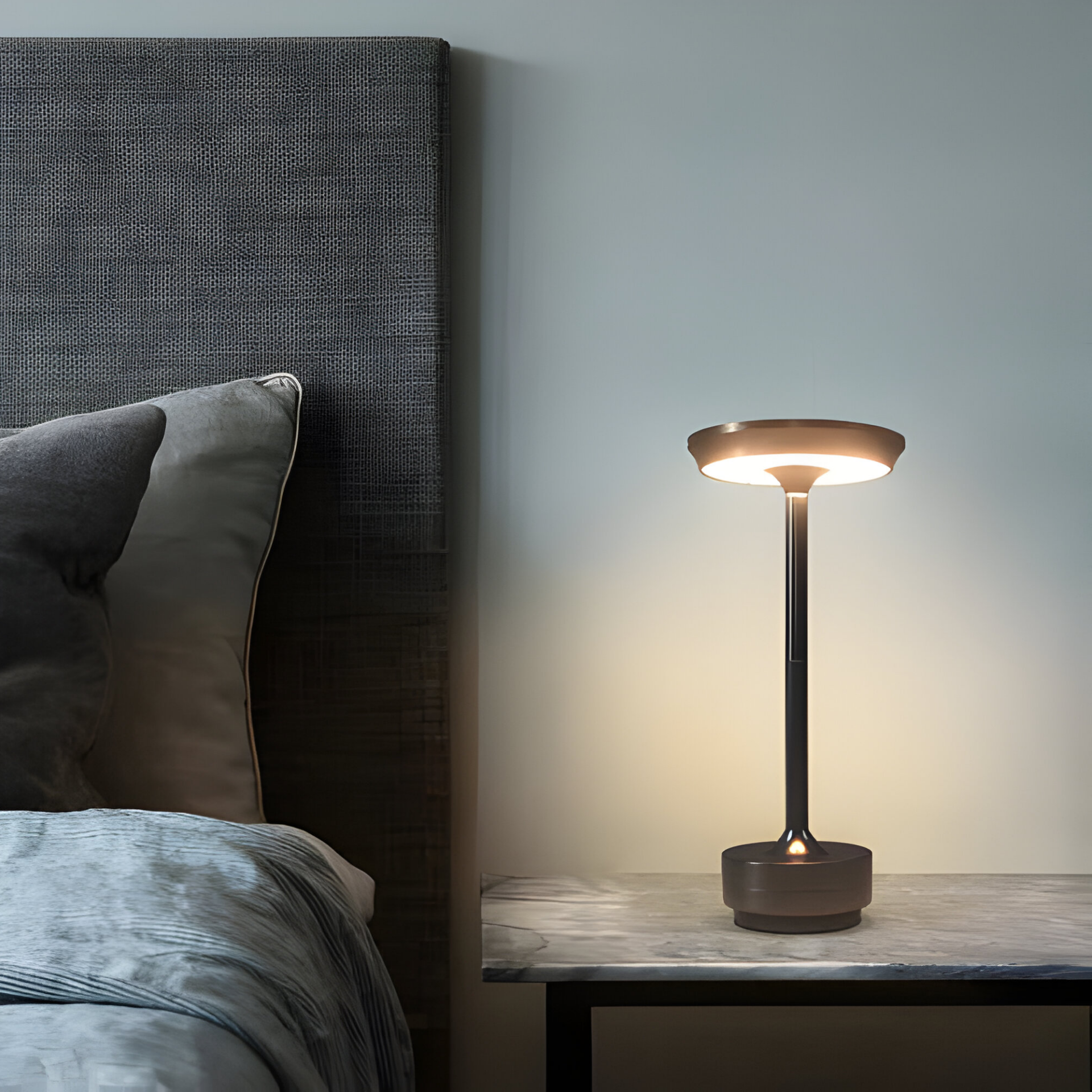 Velina – Kabellose Design-Tischlampe mit Touch-Funktion & USB-Aufladung