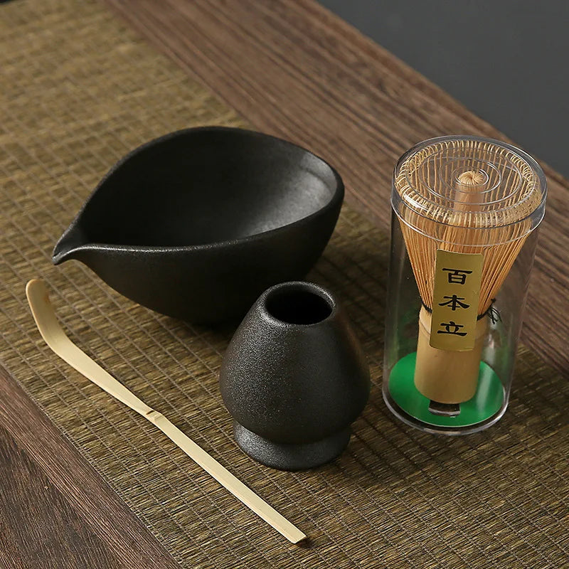 YUKIRO – 4-teiliges Matcha Set im traditionellen japanischen Stil