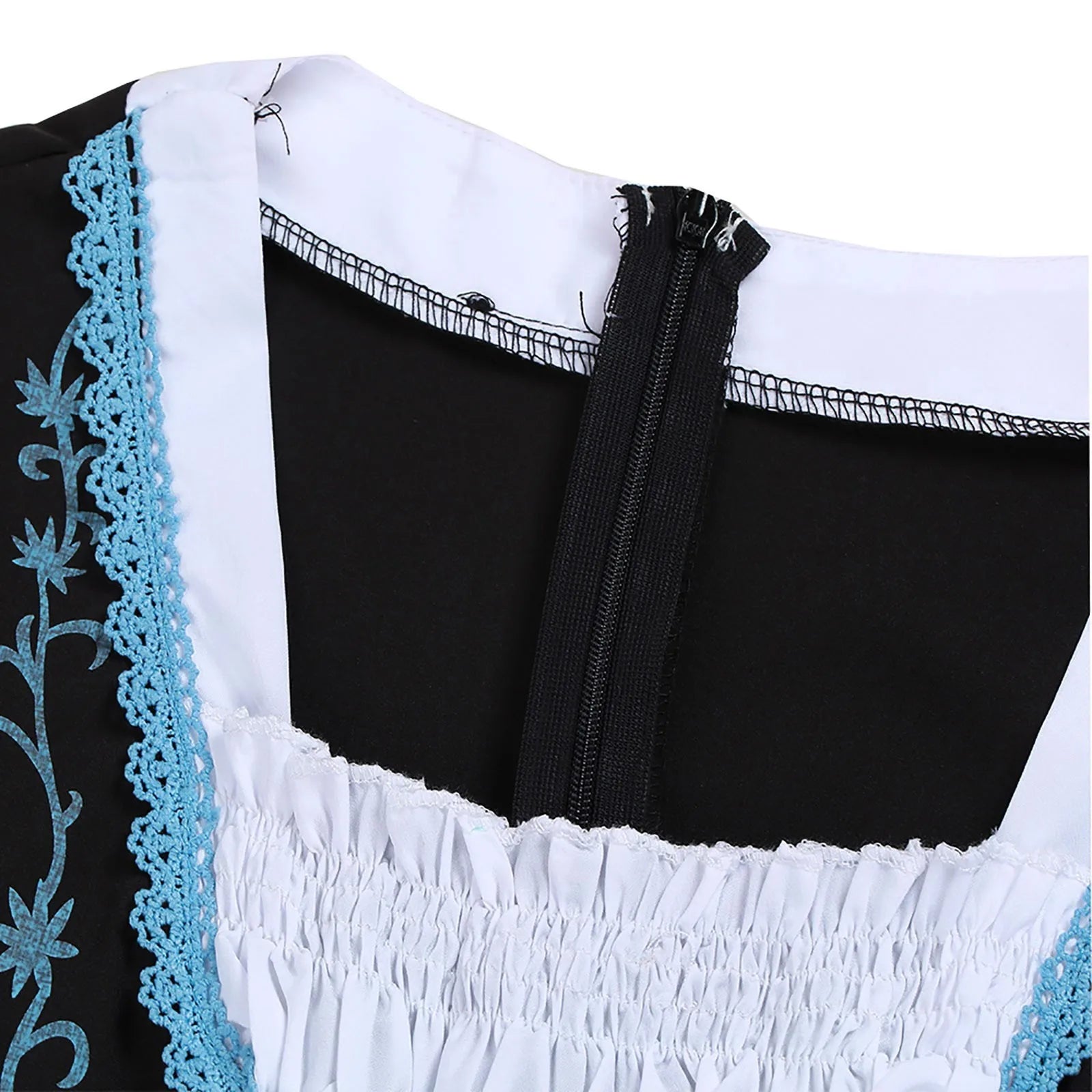 Amy - Bayerisches Trachtenkleid – Modernes Design mit Ausgefallenem Ausschnitt