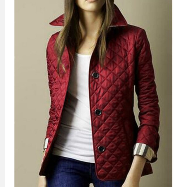 Elegante Damenjacke – Zeitloses Design & Vielseitige Kombinierbarkeit