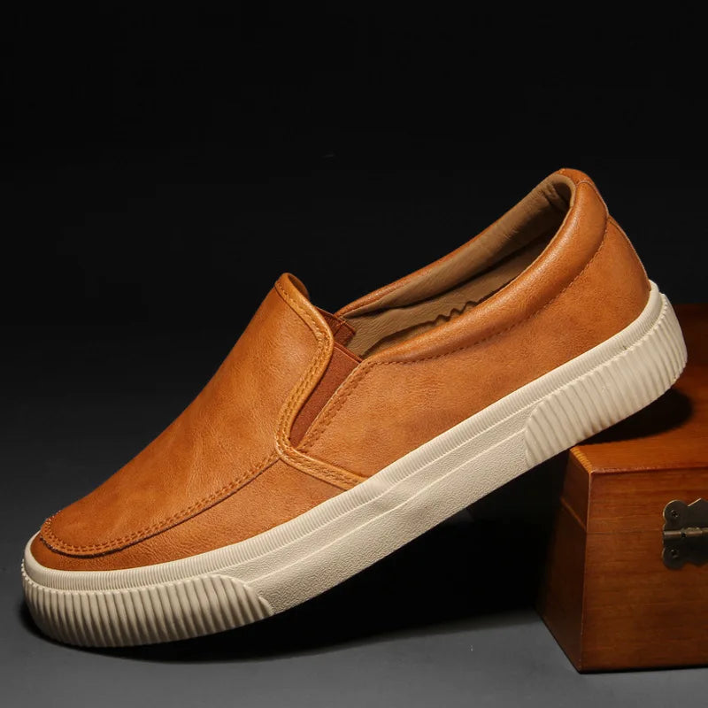 Elegante Leder-Slipper Herren – Luxuriös & Bequem – Ideal für Business und Freizeit