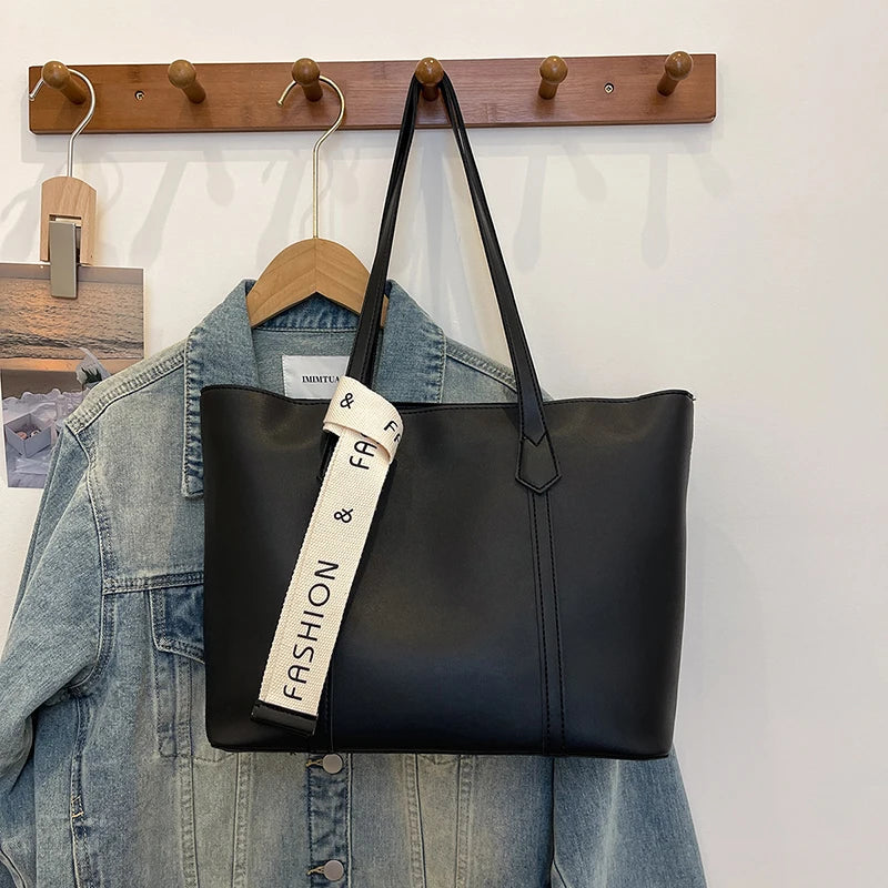 Elegante Umhängetasche Damen – Geräumig & Vielseitig – Hochwertiges Kunstleder