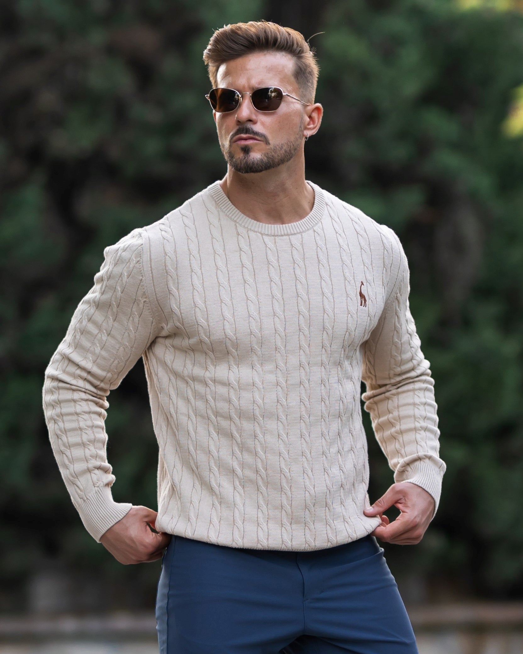 Eleganter Herren Zopfmuster Strickpullover – Hochwertige Baumwolle für Komfort