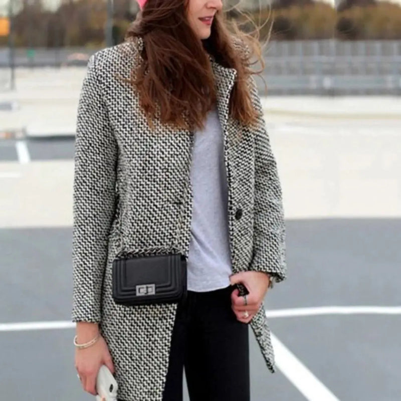 Eleganter Wollmantel Damen – Klassischer Beige – Zeitloser Stil für Wintertage