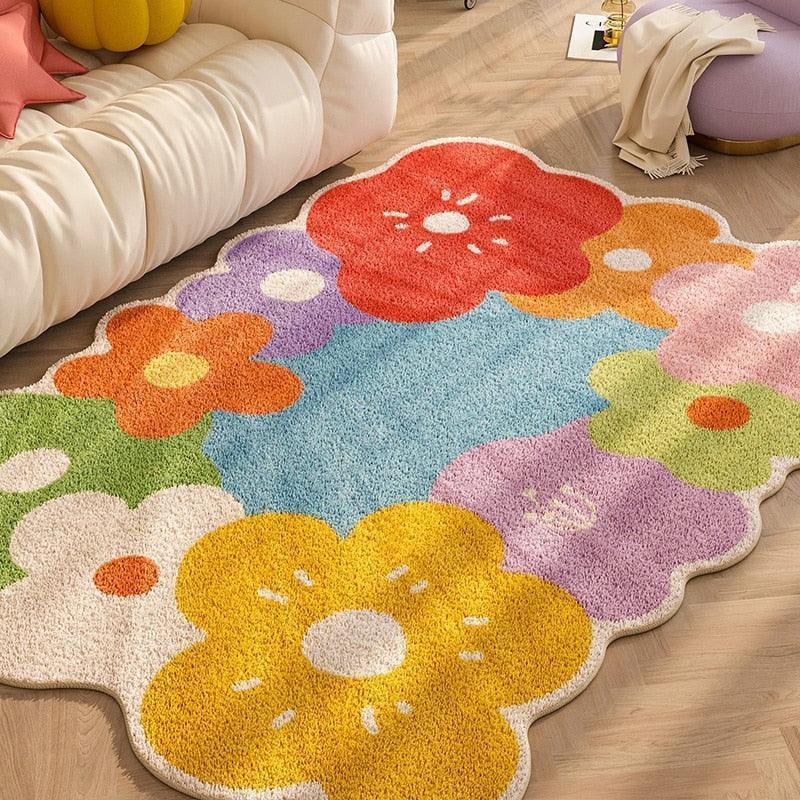 Floraya – Flauschiger Blumenteppich mit Wildblumenmuster