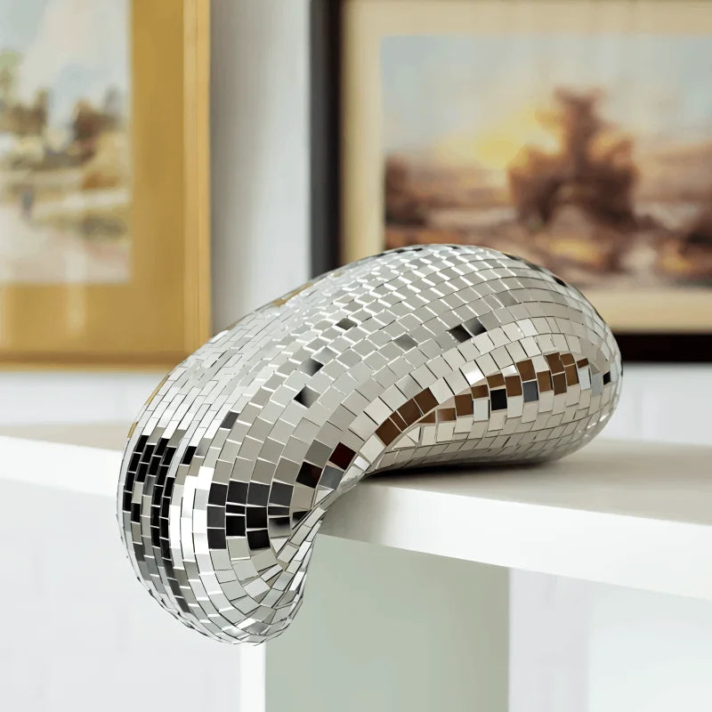 Glissaro – Handgefertigte Deko-Skulptur mit Spiegelmosaik im Disco-Design