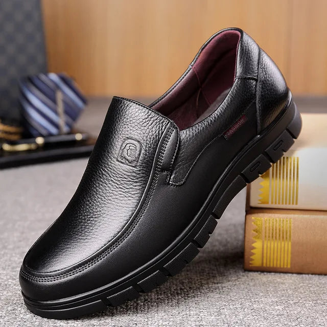 Handgefertigte Freizeitschuhe für Herren – Stilvoll & Komfortabel