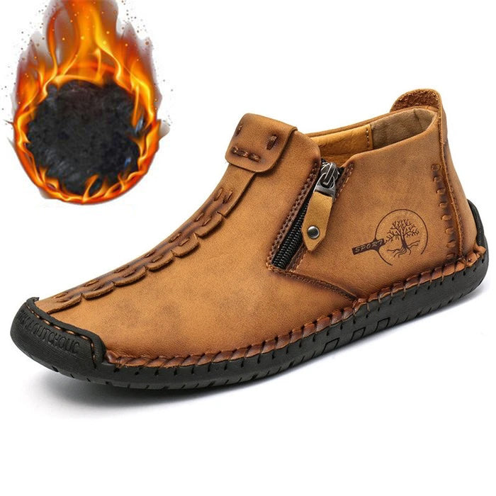Handgenähte schwarze Stiefeletten für Herren – Stylisch & Rutschfest