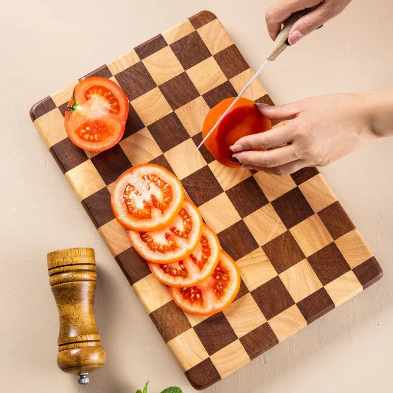 HolzArt – Premium Schneidebrett mit Schachbrett-Design