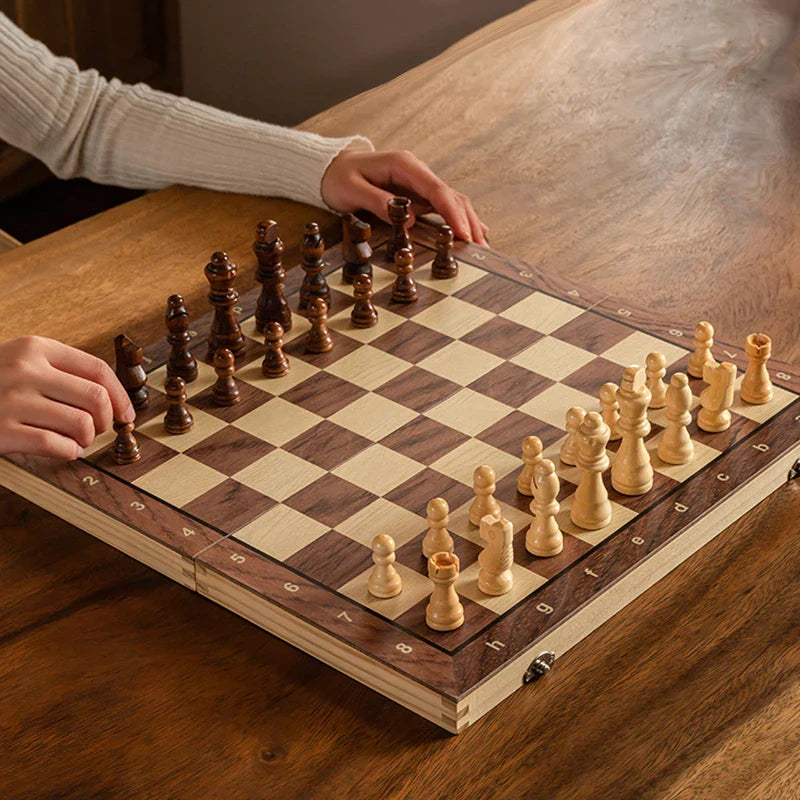 KAVON – Edles Schachspiel aus Holz, magnetisch & klappbar