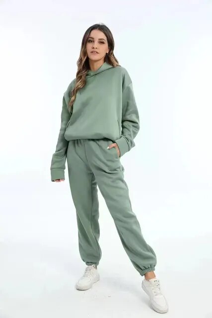 Kapuzenpulli und Jogginghosen Set – Stilvoll & Gemütlich für Wintertage