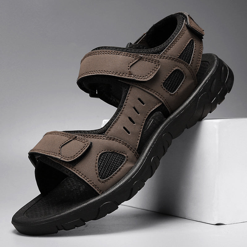 Klassische Herren Sandalen – Bequem & Stilvoll für Sommerliche Outfits