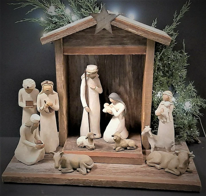Krippenfiguren Set – Handgefertigt aus Holz – Zeitlose Weihnachtskrippe für Dekoration und Geschenke