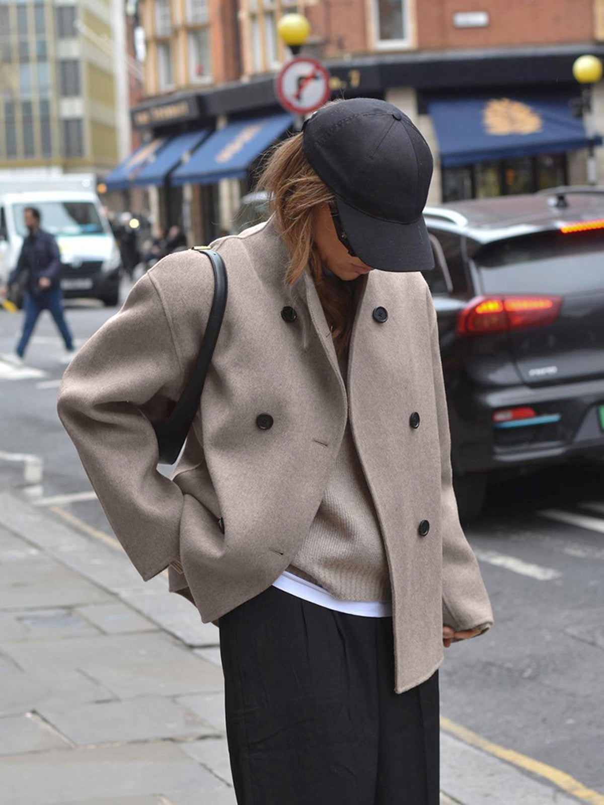 Kurze Wolljacke für Damen – Elegant & Vielseitig