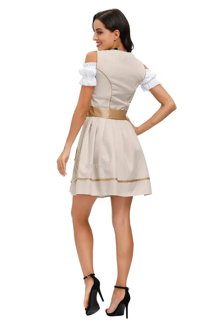 Kyline – Dirndl – Traditionell & Modern mit Elegantem V-Ausschnitt