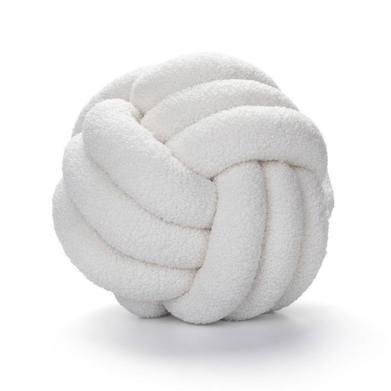 LUMA – Knotenkissen aus Bouclé
