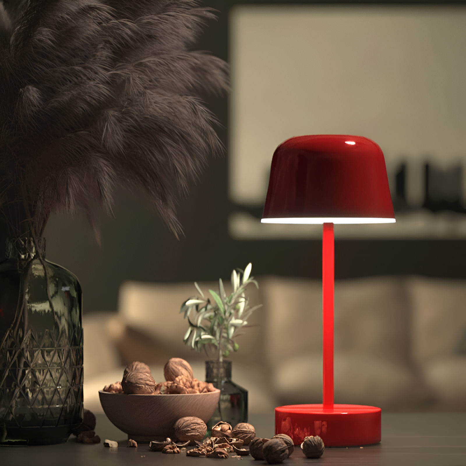 Liora – Kabellose Retro-LED-Tischleuchte in buntem Design