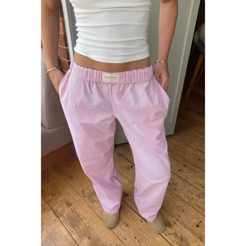 Loungehose Damen – Bequem & Stilvoll – Weites Beindesign mit Streifendruck