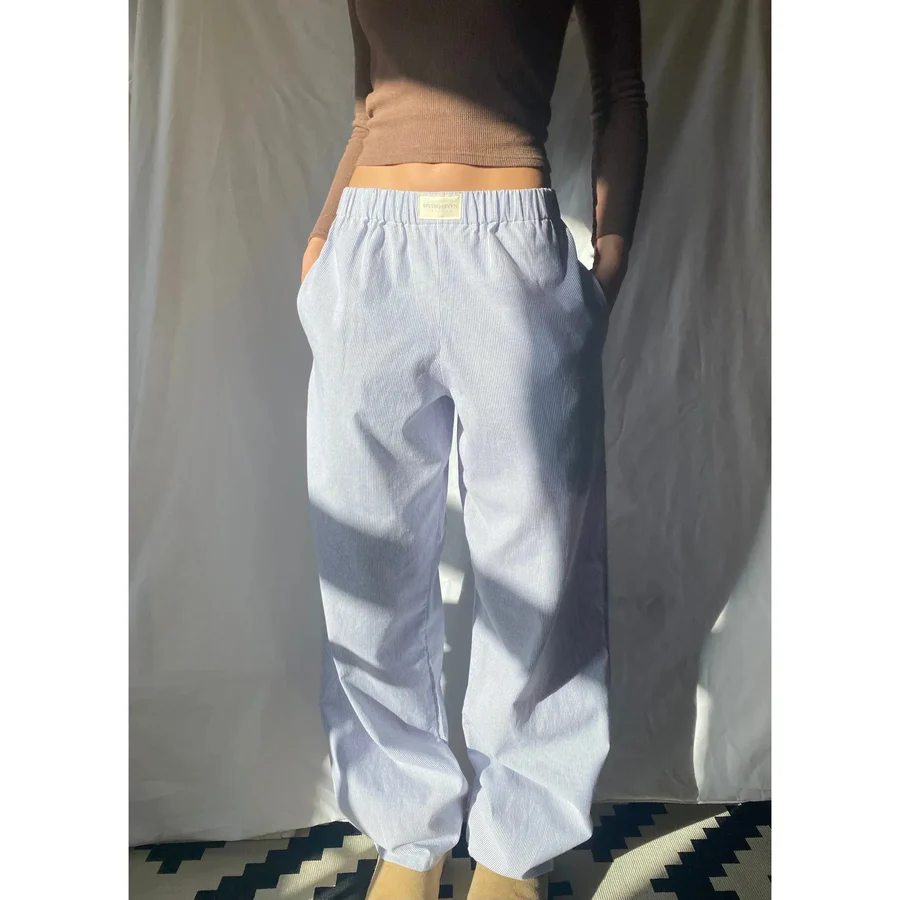 Loungehose Damen – Bequem & Stilvoll – Weites Beindesign mit Streifendruck