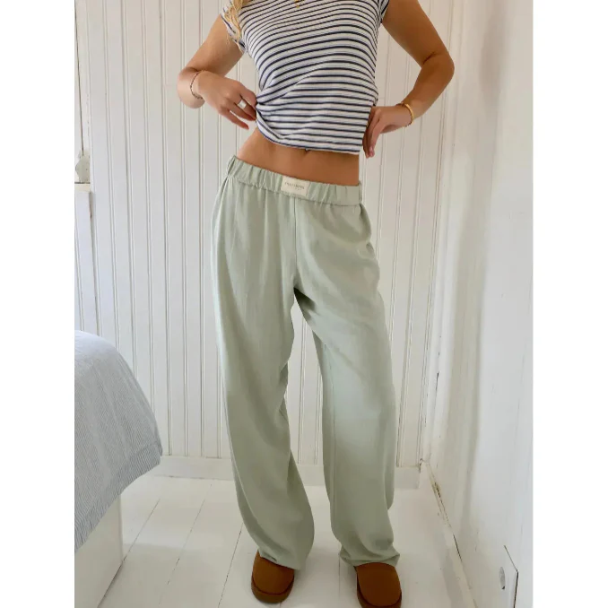 Loungehose Damen – Bequem & Stilvoll – Weites Beindesign mit Streifendruck