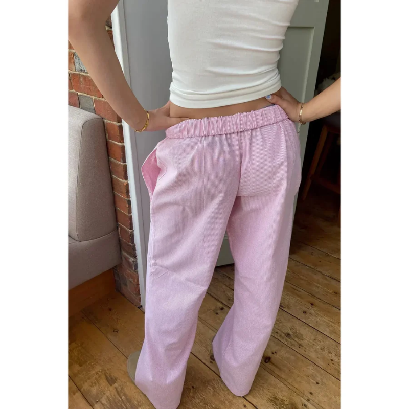 Loungehose Damen – Bequem & Stilvoll – Weites Beindesign mit Streifendruck