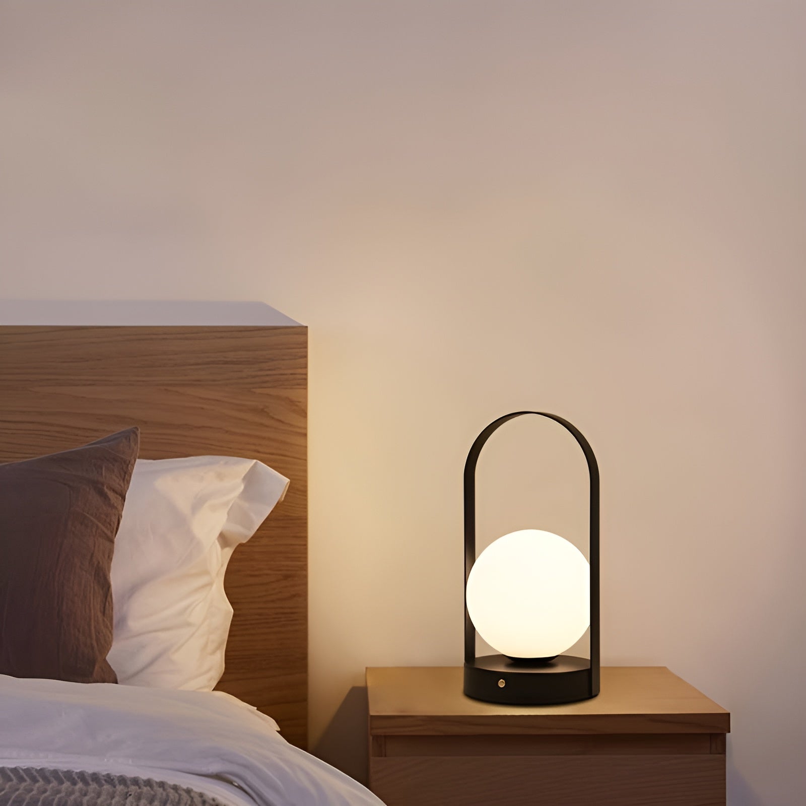 LumoSphere – Kabellose LED-Kugellampe mit Touch-Steuerung
