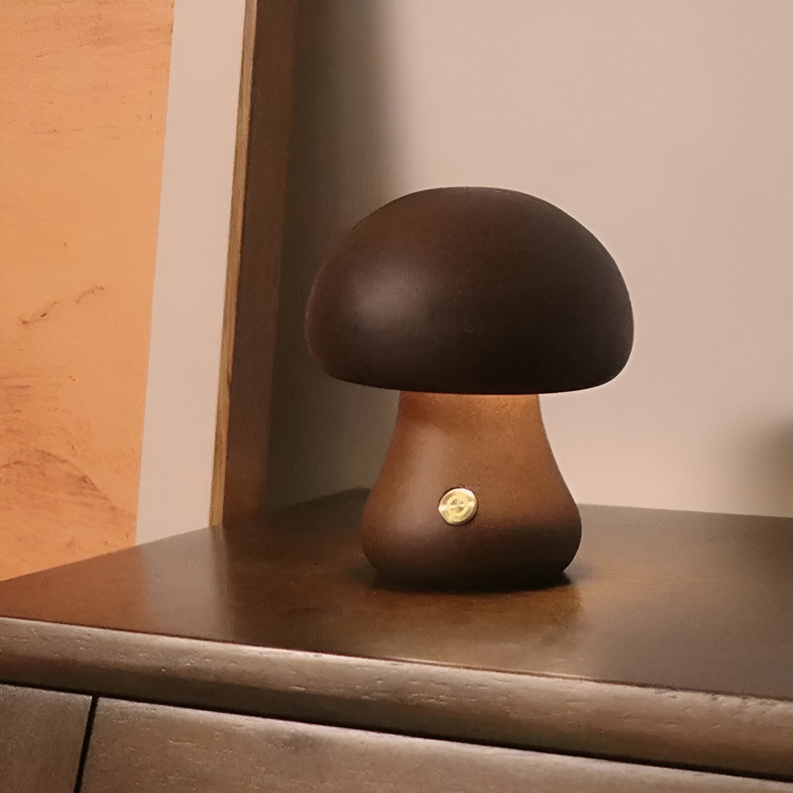Lumora – Beruhigende LED-Holzlampe mit Touchfunktion