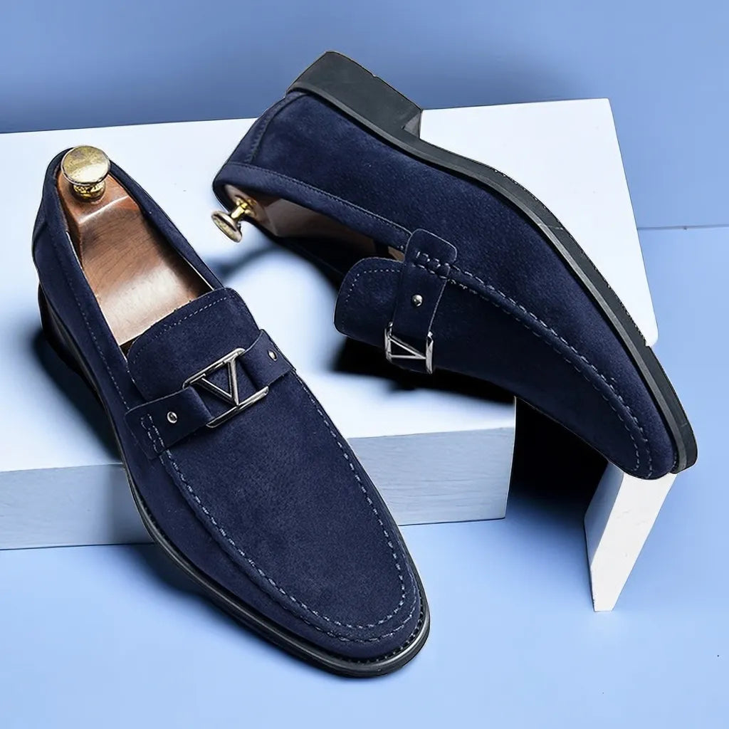 Luxuriöse Herrenloafer – Handgefertigtes Wildleder für Eleganz