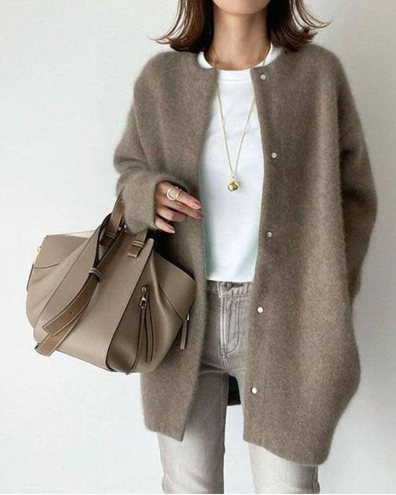 Luxuriöse Strickjacke für Frauen – Eleganz & Komfort vereint