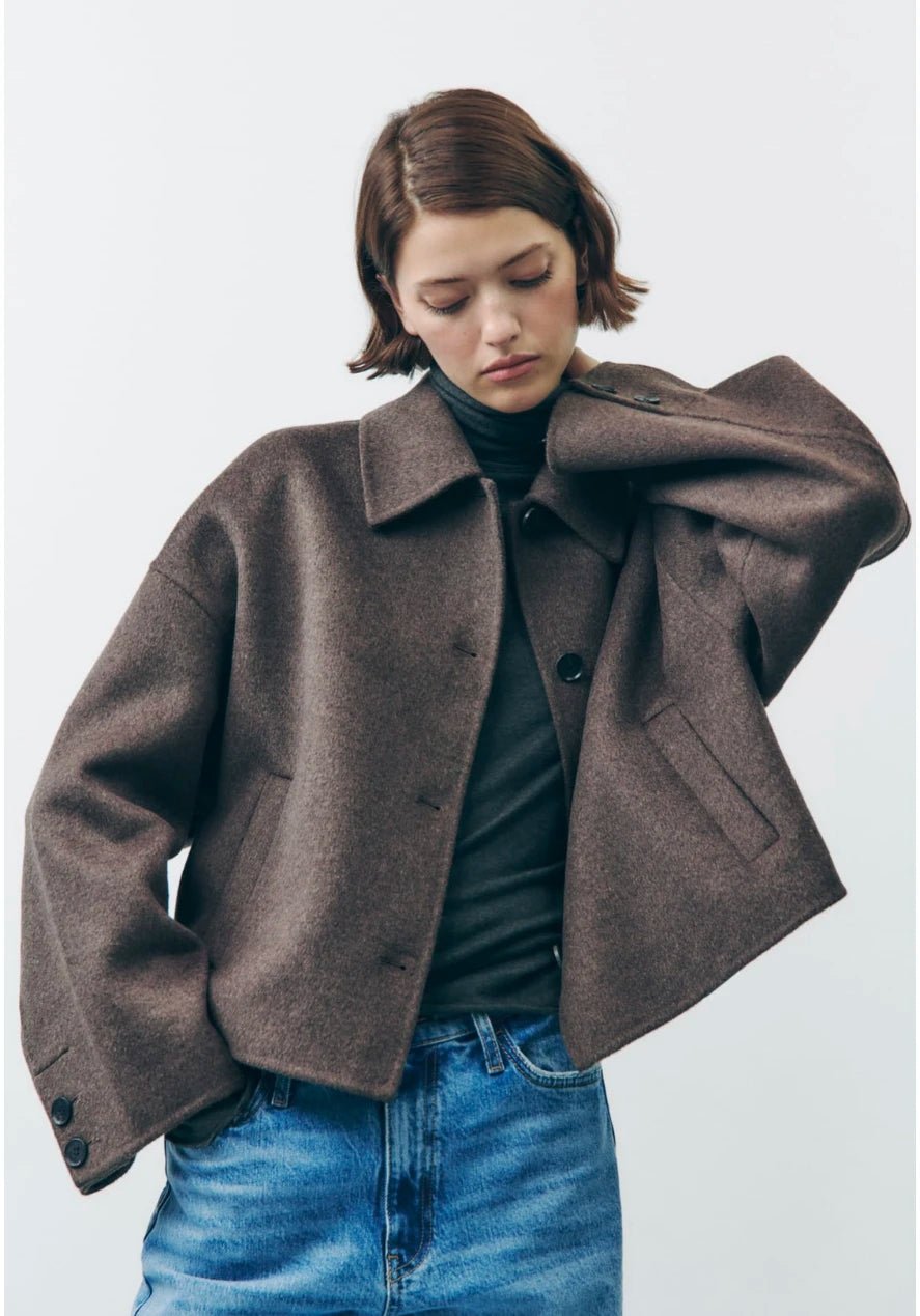 Oversized Wollmantel Schwarz – Bequeme Passform für Stilvolle Outfits 1