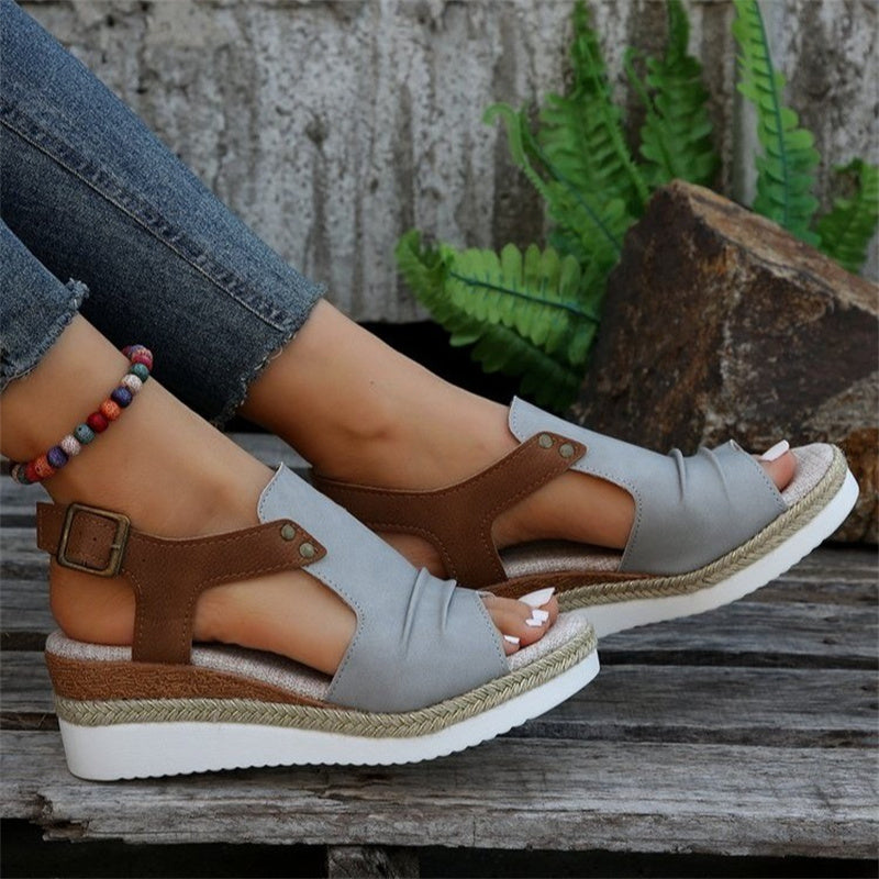Simone – Damen Sandalen – Komfortabel & Stilvoll für Sommerliche Anlässe