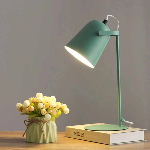 Tischlampe – Kreatives Eimerdesign in Nordic Farben – Sanfte Beleuchtung für Wohnräume