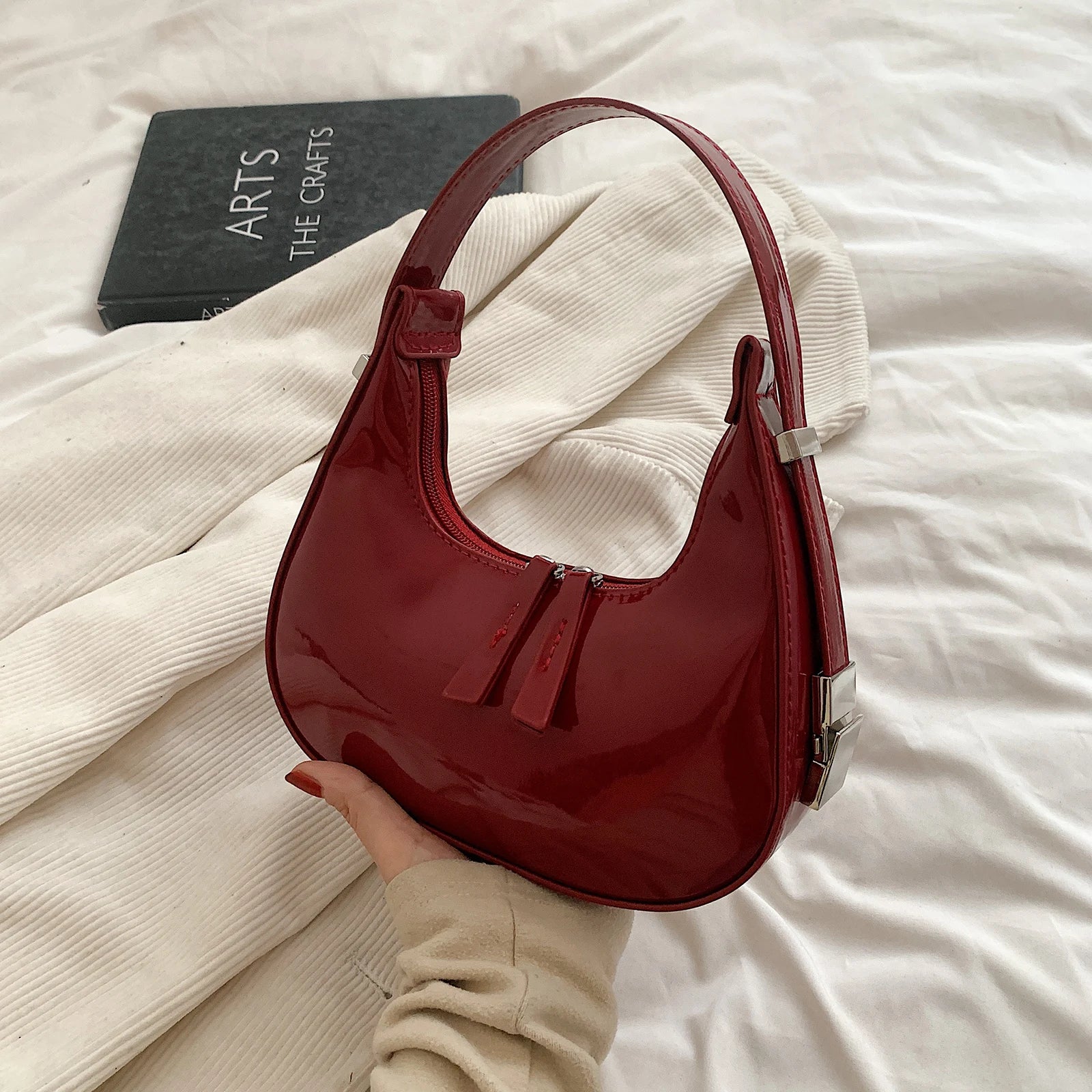 Vintage Chic – Umhängetasche – Stilvolles Design & Praktische Funktionalität