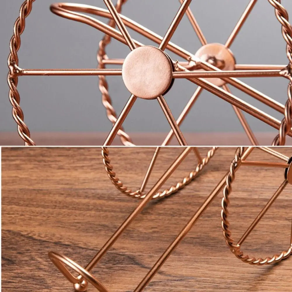 Vintagiro – Retro Weinregal aus Metall mit Eisenrädern (Bronze)