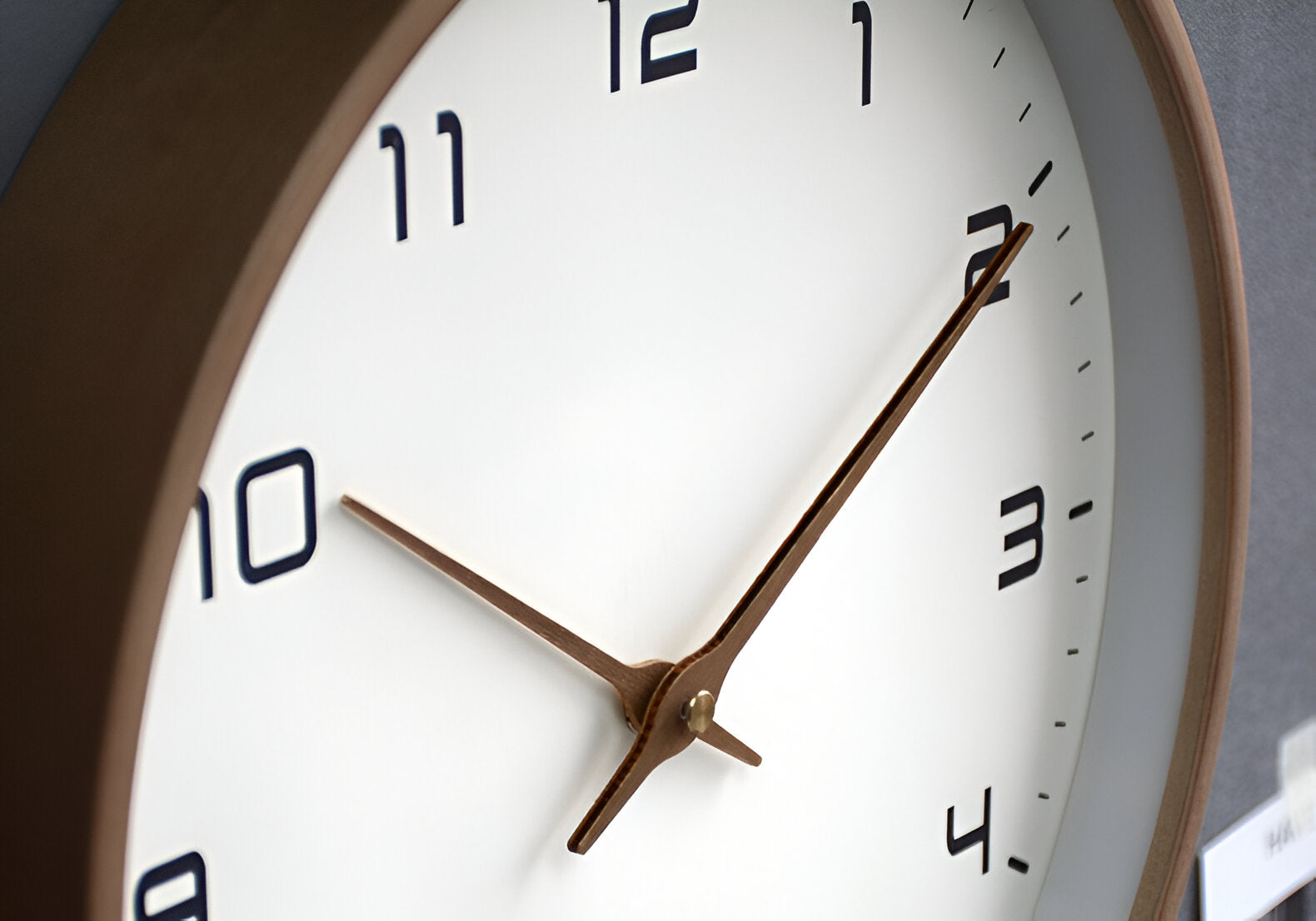 Wanduhr Ligno – Zeitlose Eleganz für Ihr Zuhause