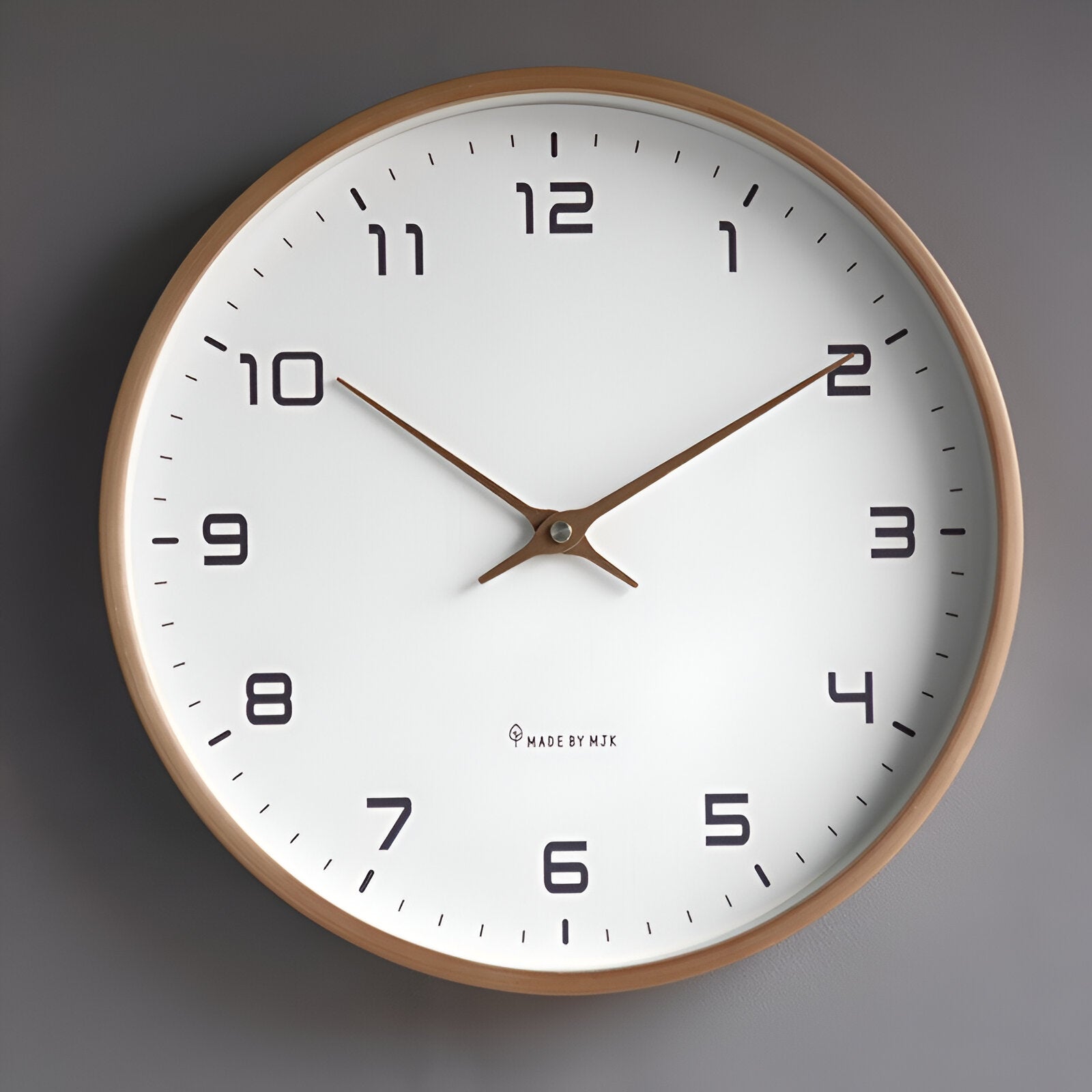 Wanduhr Ligno – Zeitlose Eleganz für Ihr Zuhause