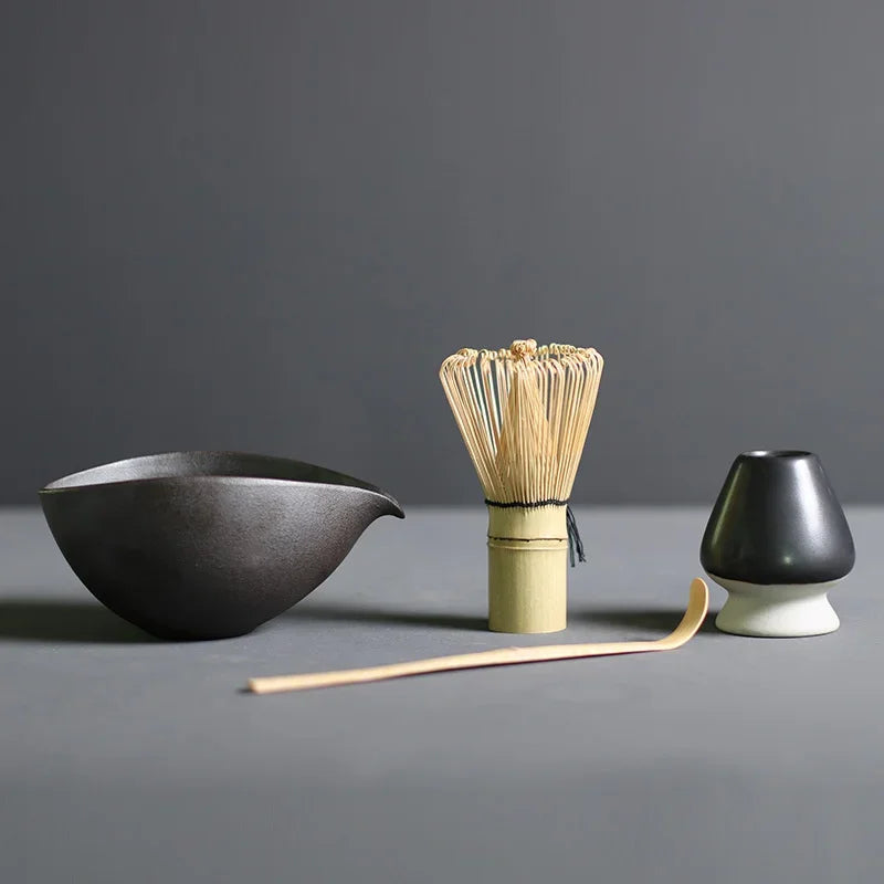 YUKIRO – 4-teiliges Matcha Set im traditionellen japanischen Stil