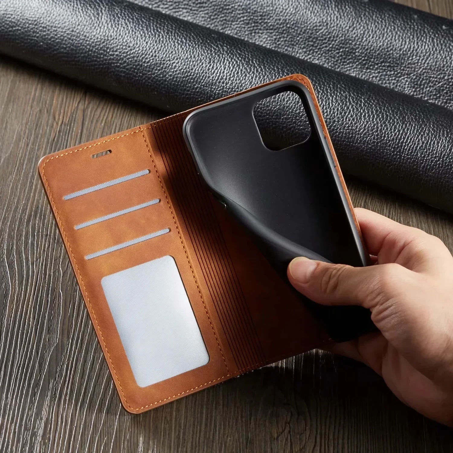 iPhone Hülle – Magnetisch & Stilvoll – Robuste Ledertasche für iPhone 14 Pro/Max, 13, 11